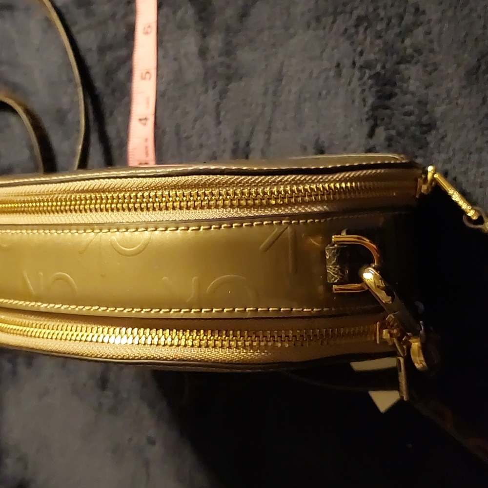Calvin Klein Ladies Handbag - Picture 7 of 7